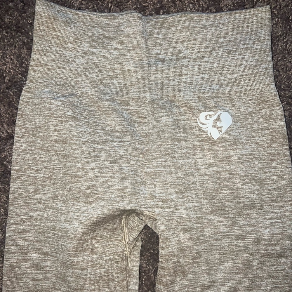 Women’s Best leggings